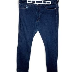 Levi’s 513 Dark Wash Slim Straight Jeans